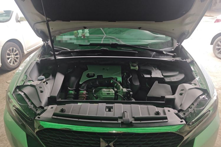 Used DS 6 2016 1.6T Luxury Edition THP160 Engine Bay
