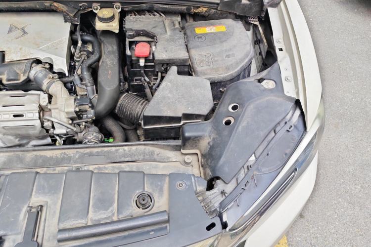 Used DS 6 2016 1.6T Luxury Edition THP160 Engine Bay Left