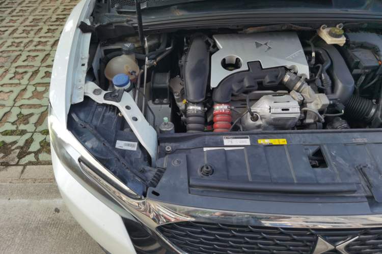 Used DS 6 2016 1.6T Elegant Edition THP160 Engine Bay Right