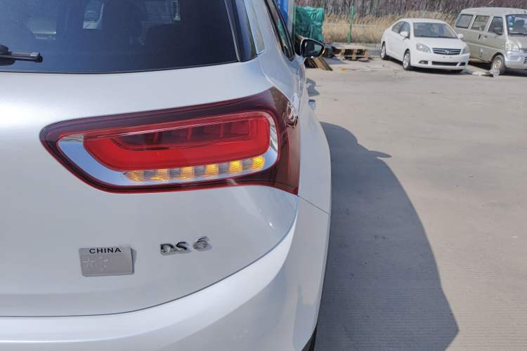Used DS 6 2016 1.6T Luxury Edition THP160 Exterior 3
