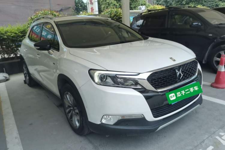 Used DS 6 2016 1.6T Luxury Edition THP160 Front Right 45 Deg