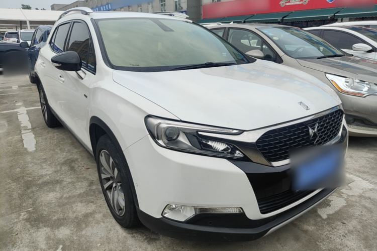 Used DS 6 2016 1.6T Luxury Edition THP160 Front Right 45 Deg