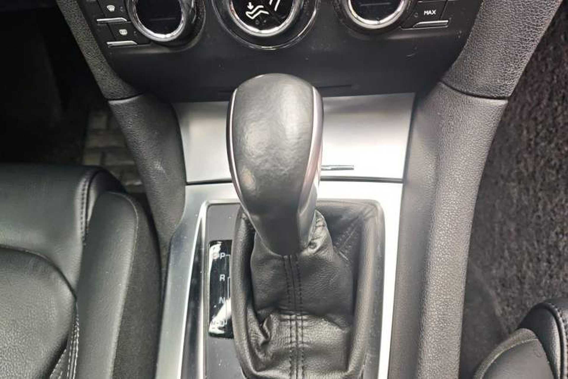 Used DS 6 2016 1.6T Prestige Edition THP160 Gear Lever