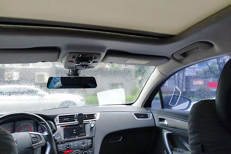 Used DS 6 2016 1.6T Luxury Edition THP160 Headliner