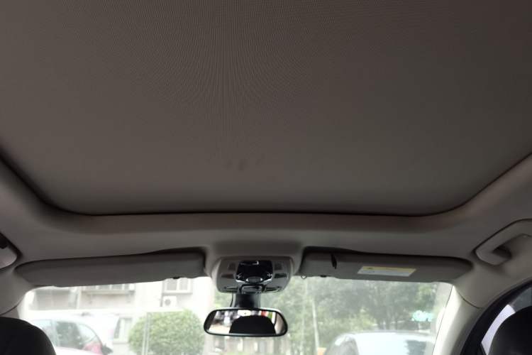 Used DS 6 2016 1.6T Luxury Edition THP160 Headliner