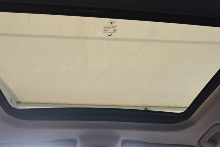 Used DS 6 2016 1.6T Luxury Edition THP160 Headliner