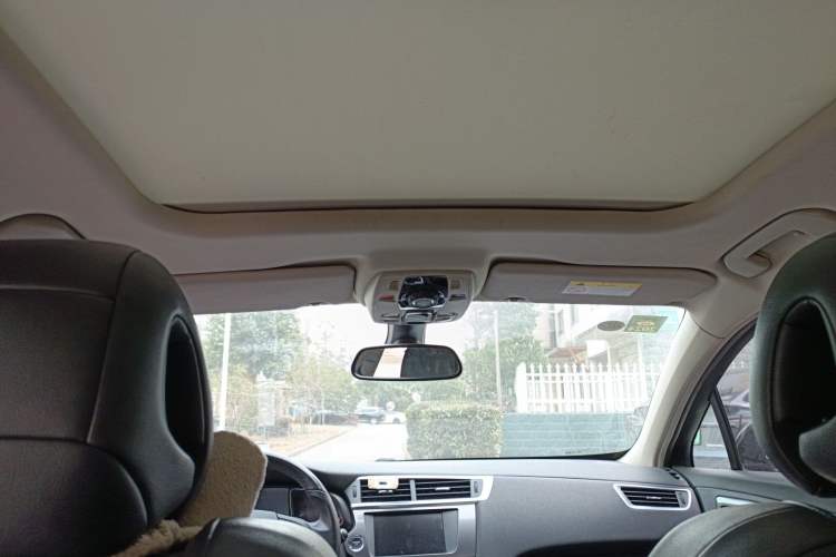 Used DS 6 2016 1.6T Luxury Edition THP160 Headliner