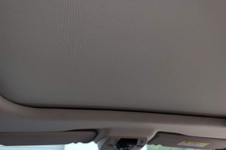 Used DS 6 2016 1.6T Luxury Edition THP160 Headliner