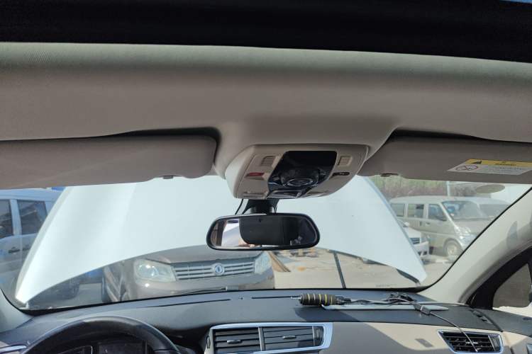 Used DS 6 2016 1.6T Luxury Edition THP160 Headliner