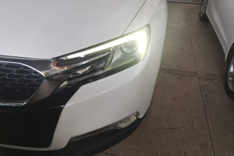Used DS 6 2016 1.6T Elegant Edition THP160 Left Front Headlight
