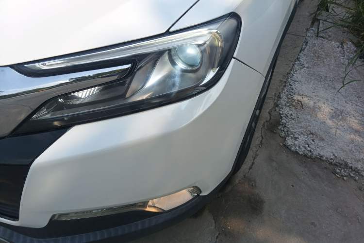 Used DS 6 2016 1.6T Luxury Edition THP160 Left Front Headlight