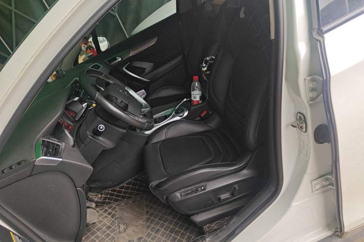 Used DS 6 2016 1.6T Luxury Edition THP160 Left Front Seat