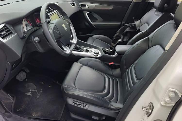 Used DS 6 2016 1.6T Luxury Edition THP160 Left Front Seat