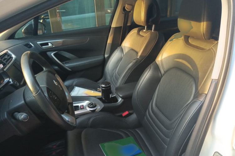Used DS 6 2016 1.6T Luxury Edition THP160 Left Front Seat