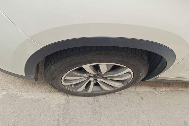 Used DS 6 2016 1.6T Luxury Edition THP160 Left Front Wheel Hub