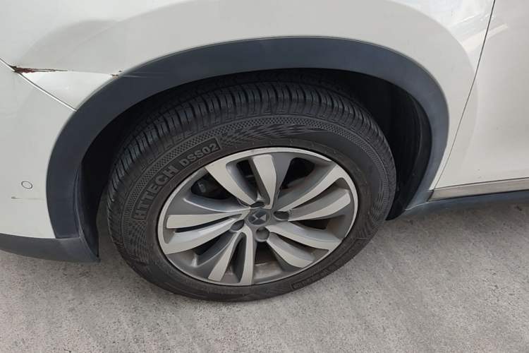 Used DS 6 2016 1.6T Luxury Edition THP160 Left Front Wheel Hub
