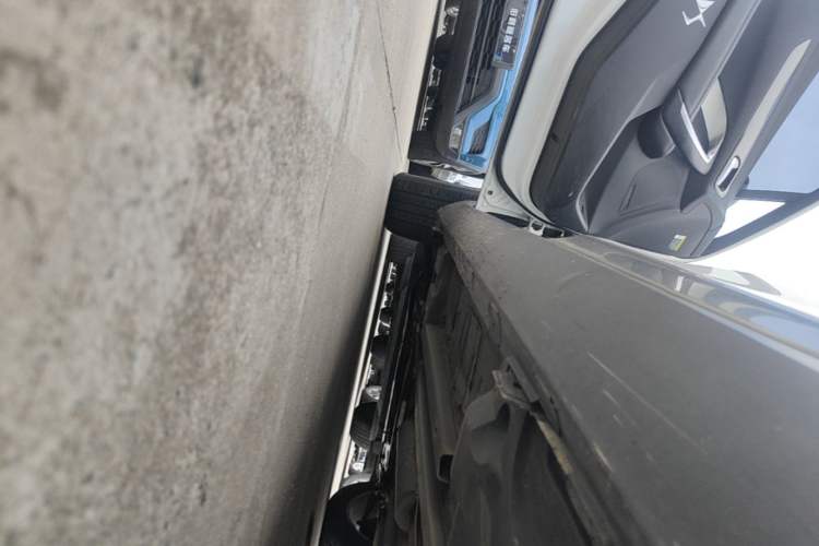 Used DS 6 2016 1.6T Luxury Edition THP160 Left Side Sill
