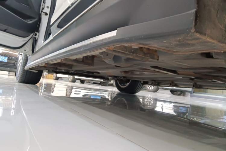 Used DS 6 2016 1.6T Luxury Edition THP160 Left Side Sill