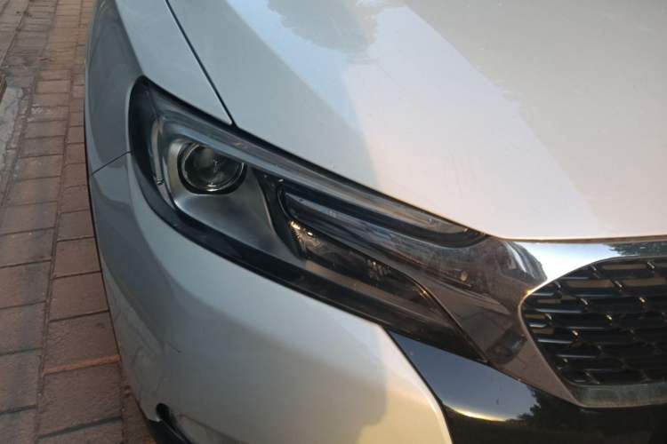 Used DS 6 2016 1.6T Luxury Edition THP160 Right Front Headlight