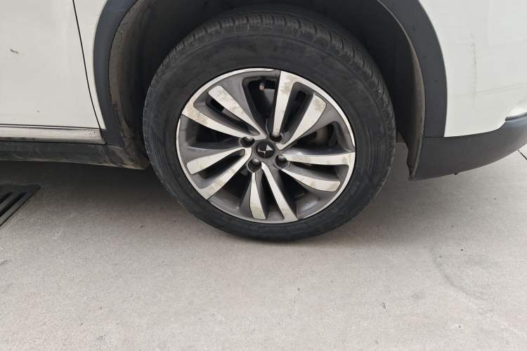 Used DS 6 2016 1.6T Luxury Edition THP160 Right Front Wheel Hub