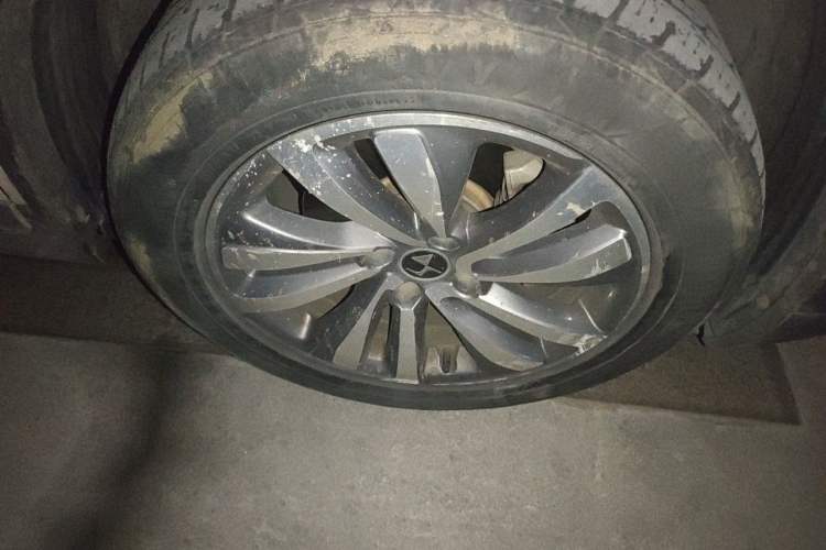 Used DS 6 2016 1.6T Luxury Edition THP160 Right Front Wheel Hub