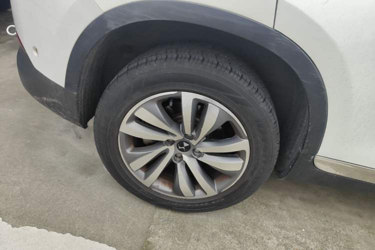 Used DS 6 2016 1.6T Luxury Edition THP160 Right Rear Wheel Hub