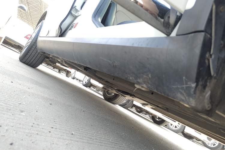 Used DS 6 2016 1.6T Luxury Edition THP160 Right Side Sill