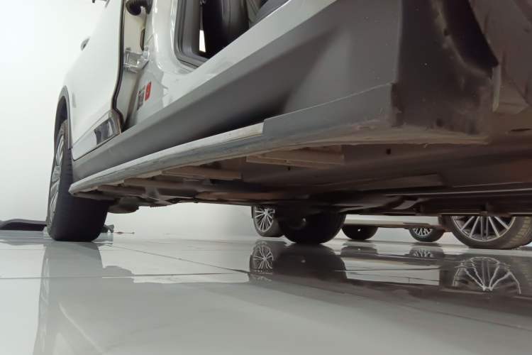 Used DS 6 2016 1.6T Luxury Edition THP160 Right Side Sill