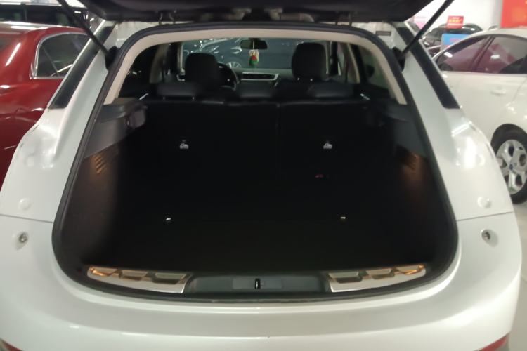 Used DS 6 2016 1.6T Luxury Edition THP160 Trunk