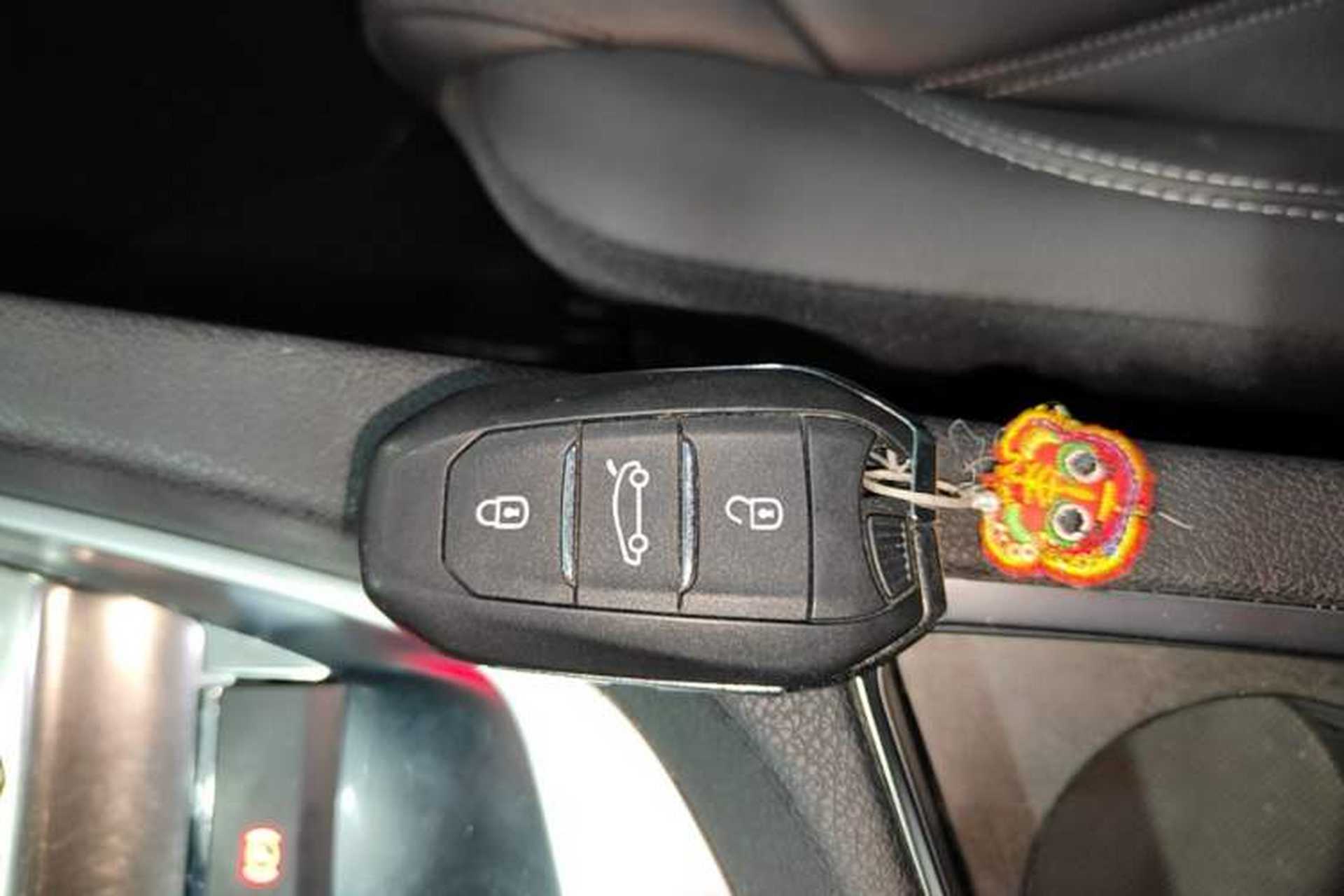 Used DS 6 2016 1.6T Luxury Edition THP160 Vehicle Key