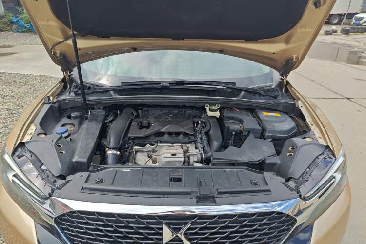 Used DS 6 2016 1.8T 60th Anniversary Limited Edition THP200 Engine Bay