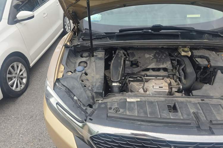 Used DS 6 2016 1.8T 60th Anniversary Limited Edition THP200 Engine Bay Right