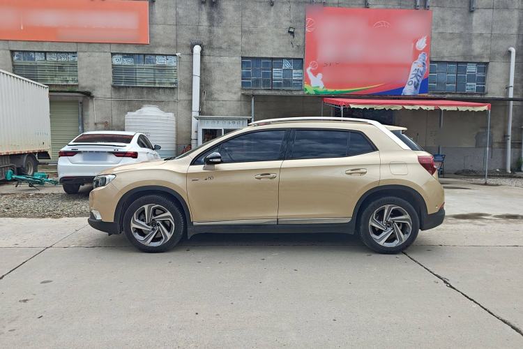 Used DS 6 2016 1.8T 60th Anniversary Limited Edition THP200 Exterior 5