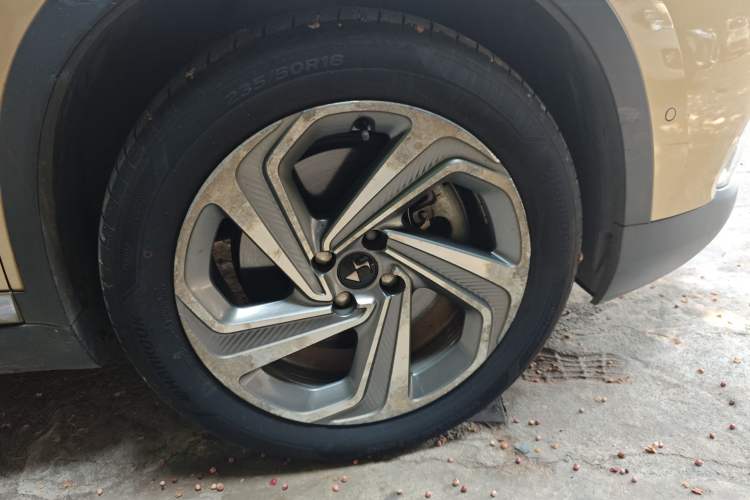 Used DS 6 2016 1.8T 60th Anniversary Limited Edition THP200 Exterior 7