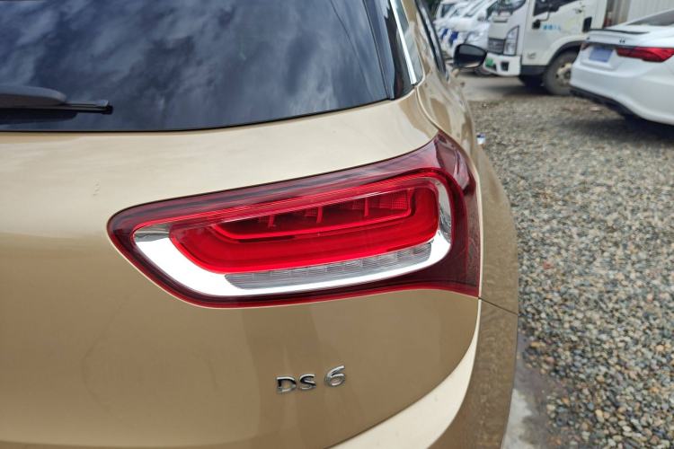 Used DS 6 2016 1.8T 60th Anniversary Limited Edition THP200 Exterior 9