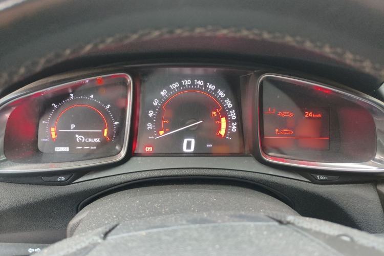 Used DS 6 2016 1.6T Luxury Edition THP160 Instrument Cluster