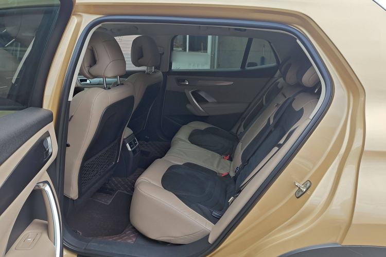 Used DS 6 2016 1.8T 60th Anniversary Limited Edition THP200 Interior 3