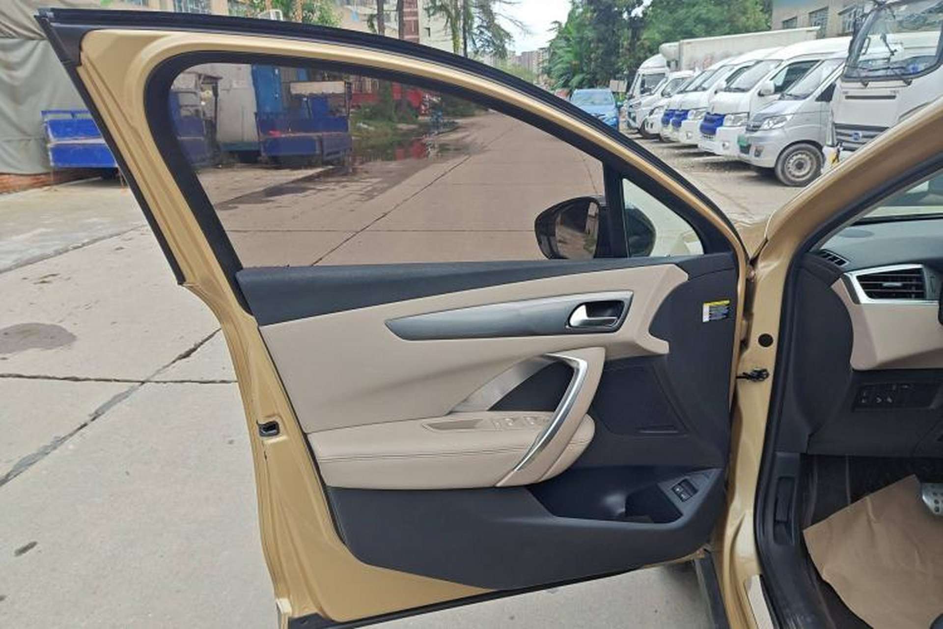 Used DS 6 2016 1.8T 60th Anniversary Limited Edition THP200 Interior 6