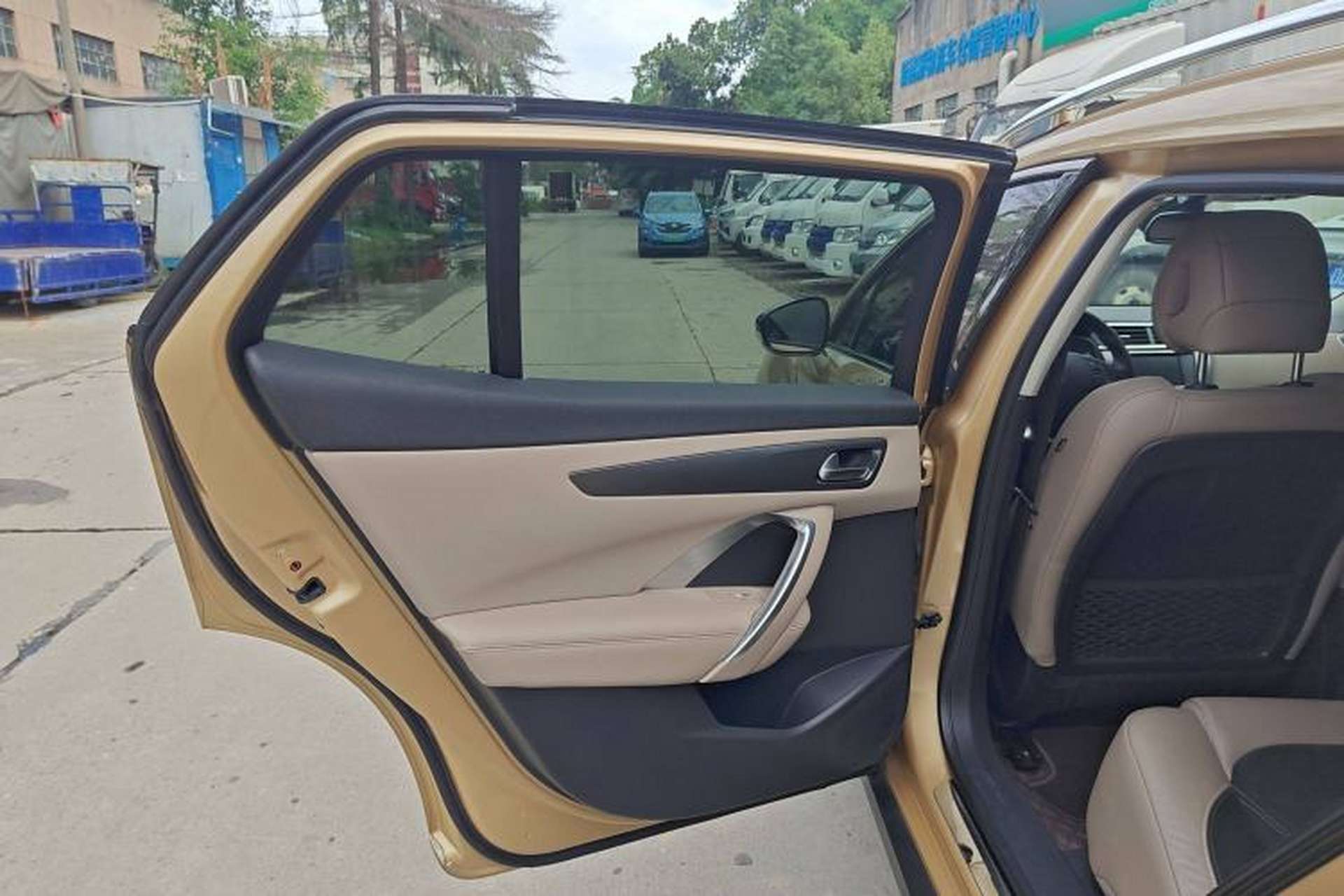 Used DS 6 2016 1.8T 60th Anniversary Limited Edition THP200 Interior 7