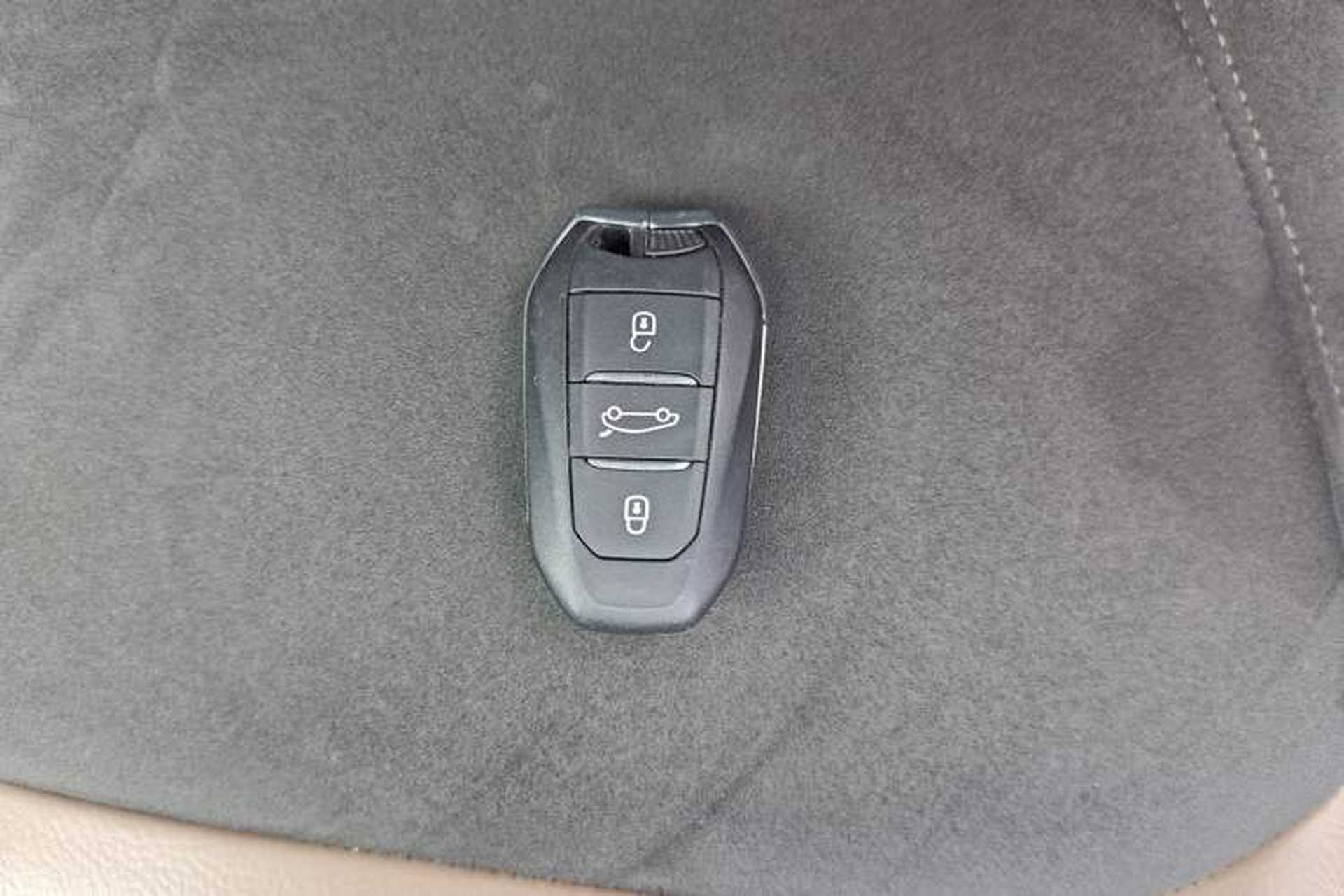 Used DS 6 2016 1.8T 60th Anniversary Limited Edition THP200 Interior 8