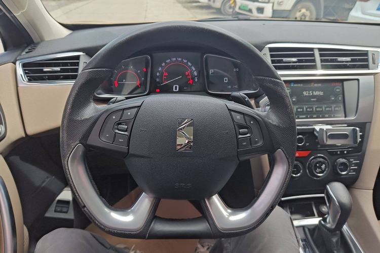 Used DS 6 2016 1.8T 60th Anniversary Limited Edition THP200 Steering Wheel
