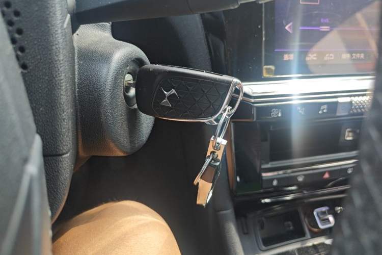 Used DS 6 2017 1.6T Elegant Edition THP160 Vehicle Key