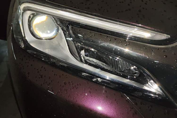 Used DS 6 2017 1.6T Luxury Edition THP160 Right Front Headlight