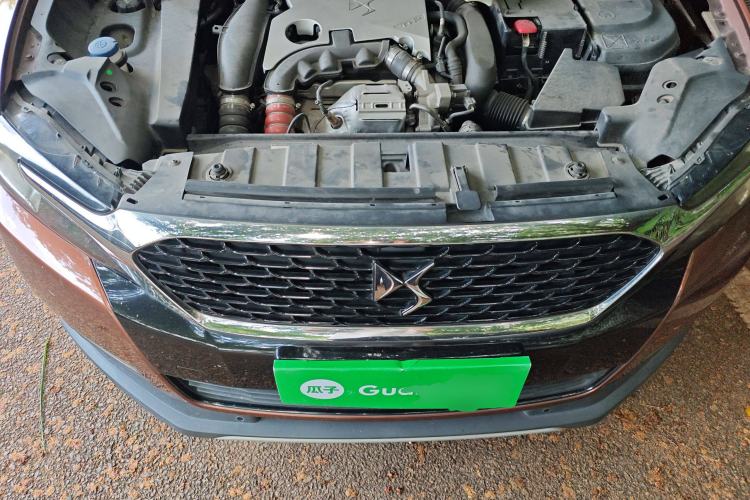Used DS 6 2018 30THP Prestige Edition Engine Bay