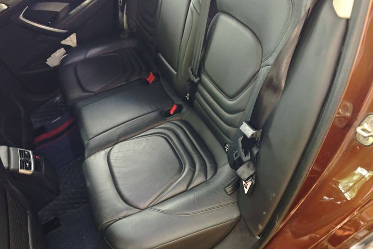 Used DS 6 2018 30THP Prestige Edition Left Rear Seat
