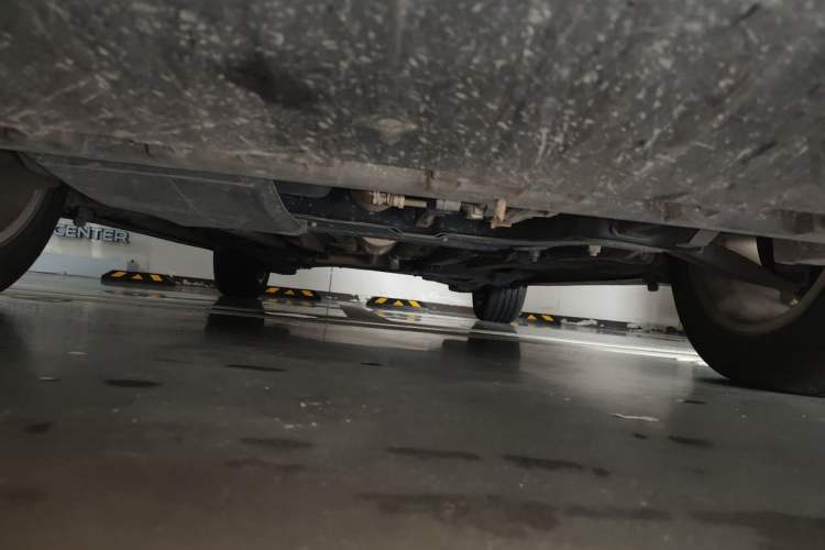 Used DS 6 2018 30THP ZhiShang Model Chassis Front