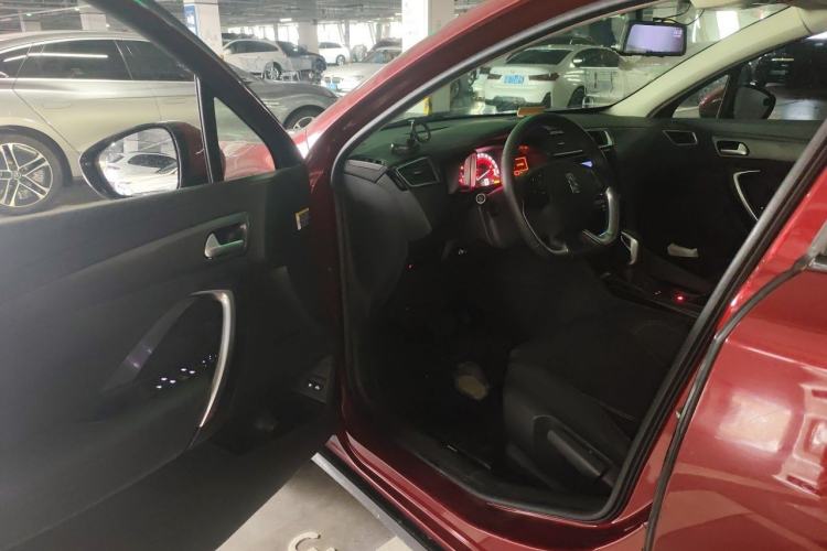 Used DS 6 2018 30THP ZhiShang Model Driver Seat