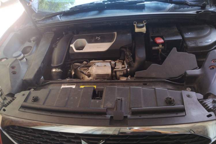 Used DS 6 2018 30THP ZhiShang Model Engine Bay