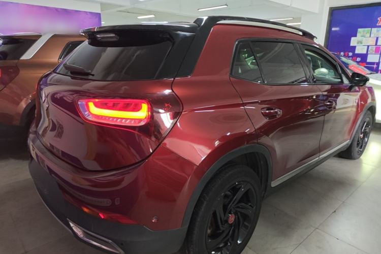Used DS 6 2018 30THP P-Line Sport Model Rear Right 45 Deg