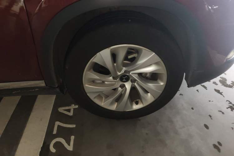 Used DS 6 2018 30THP ZhiShang Model Right Front Wheel Hub